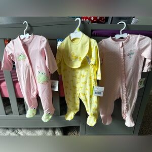 4 FOOTY BUNDLE BRAND NEW W TAGS